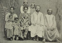 Cochin Jewish family, circa 1900, from the Jewish Encyclopedia (1901-1906).