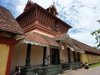 East gate of Cochin Thirumala Devaswom temple