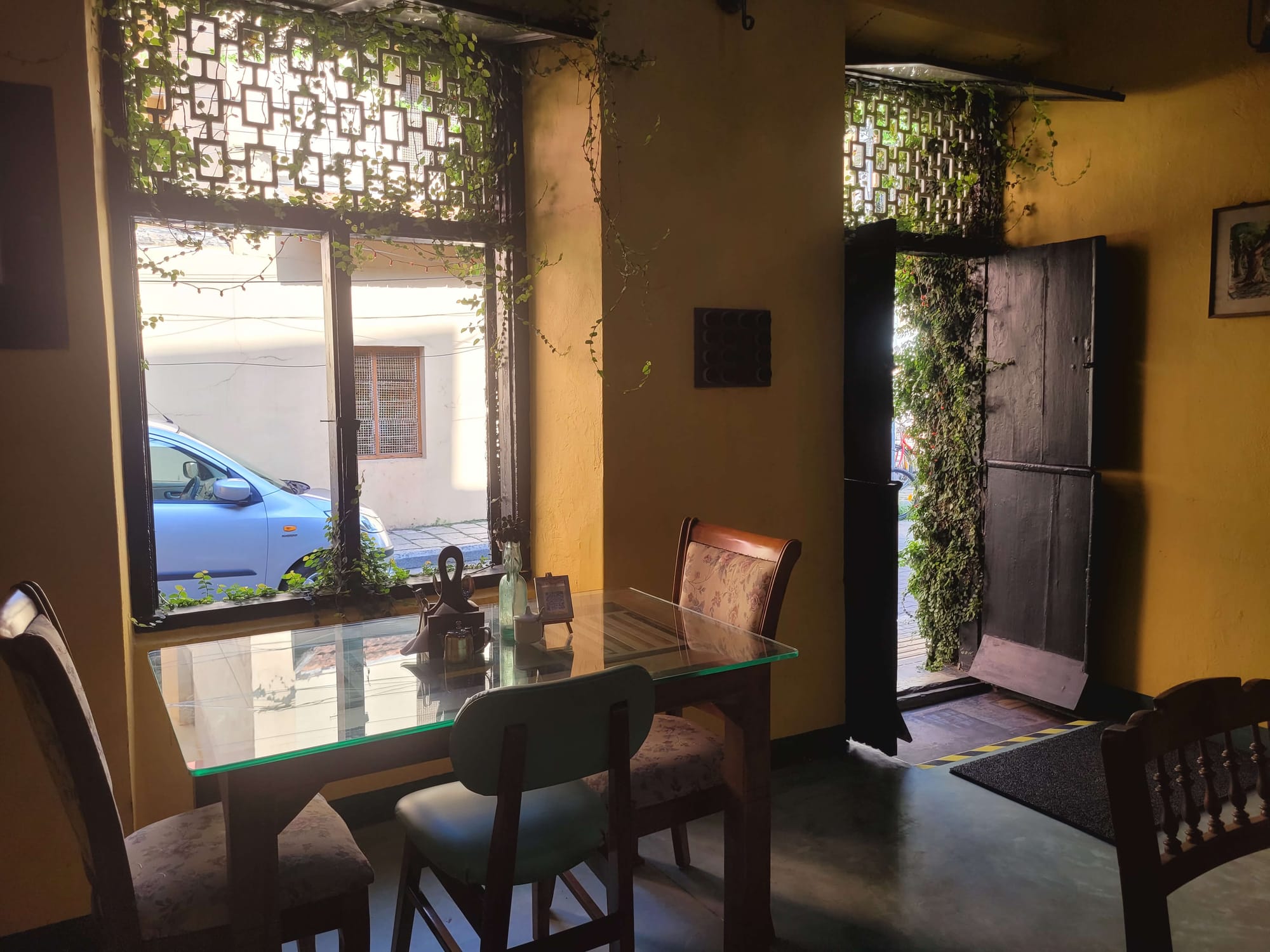 Mia’s First Adventure at Peter Celli Street, Fort Kochi - Exploring Teapot cafe, a cozy spot filled with stories